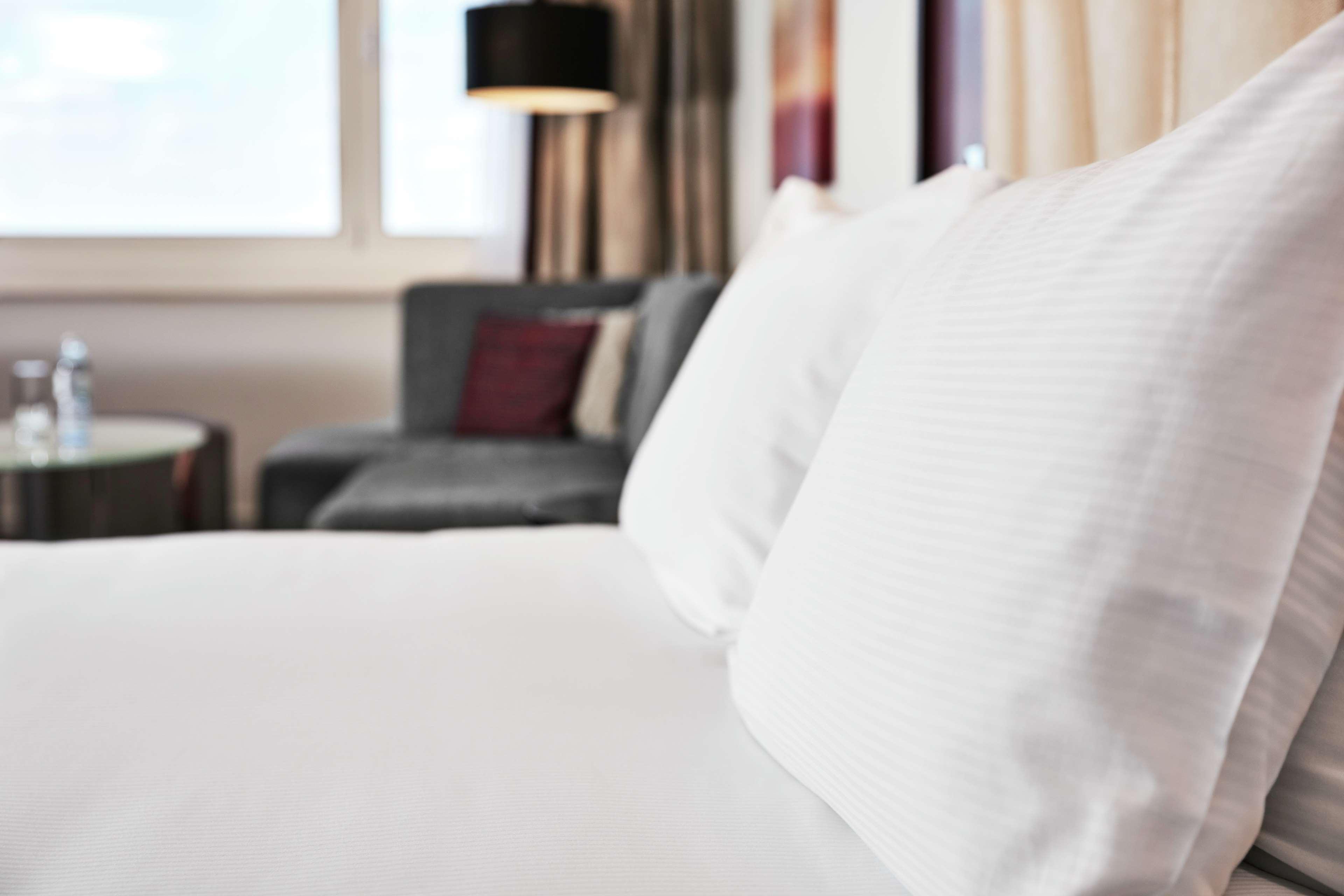 Hilton Danube Waterfront 4*